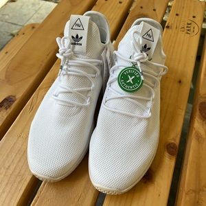 Adidas Pharell Williams HU (Size 11 Men) Brand New